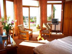 ���� ����� Alpina and Savoy 4*