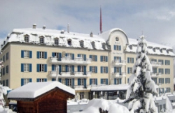 ���� ����� Du Glacier 4*