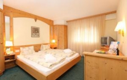 ���� ����� Grichting-Badnerhof 4*