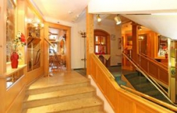 ���� ����� Grichting-Badnerhof 4*