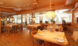 ���� ����� Grichting-Badnerhof 4*