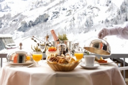 ���� ����� Les Sourses Des Alpes 4*