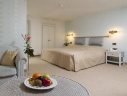 ���� ����� Les Sourses Des Alpes 4*
