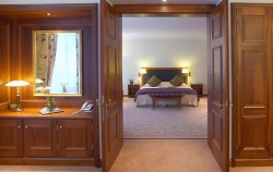 ���� ����� Survetta House 5*