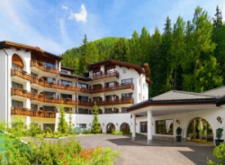 ���� ����� ArabellaSheraton Hotel Waldhuus 4*