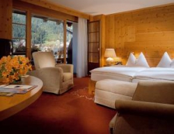 ���� ����� ArabellaSheraton Hotel Waldhuus 4*
