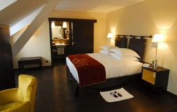 ���� ����� Eastwest 4*
