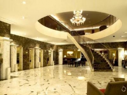 ���� ����� Tiffany 4*