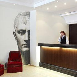 ���� ����� Schiller 4*