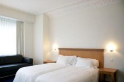 ���� ����� Schiller 4*