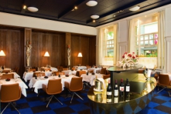 ���� ����� Glockenhof 4*