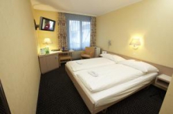 ���� ����� Senator 4*