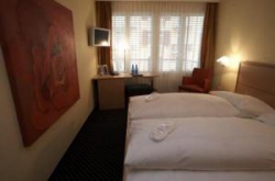 ���� ����� Senator 4*