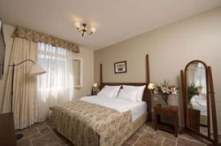 ���� ����� The Colony 4*