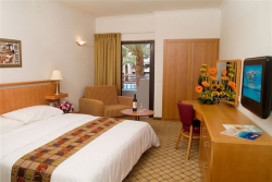 ���� ����� Golden Tulip Privilege Eilat 4*