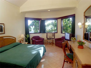 ���� ����� Whispering Palms Beach Resort Goa 3*