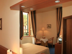 ���� ����� Roma Hotel 4*
