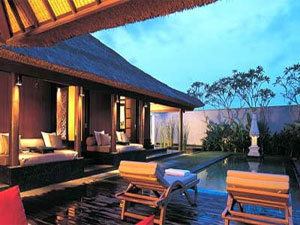 ���� ����� The Club at The Legian Bali 5*