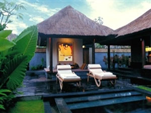 ���� ����� The Club at The Legian Bali 5*