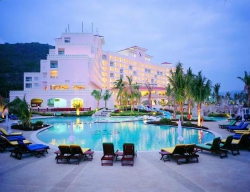 ���� ����� Holiday Inn Resort Yalong Bay Sanya 5*