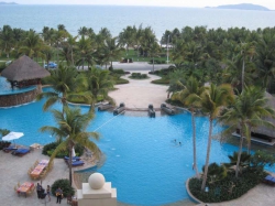 ���� ����� Holiday Inn Sanya Bay Resort 5*