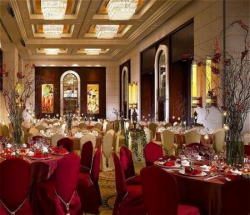 ���� ����� Langham Place 5*