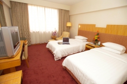 ���� ����� Landmark Canton 4*
