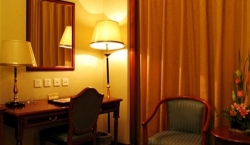 ���� ����� Beijing Qianmen Jianguo 4*