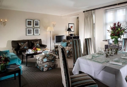 ���� ����� Capital 4*