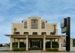 ���� ����� Comfort Inn & Suites 4*