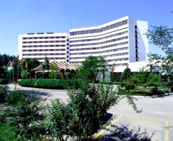 ���� ����� Sino-Swiss 4*