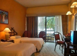 ���� ����� Holiday Inn Damai Lagoon 4*