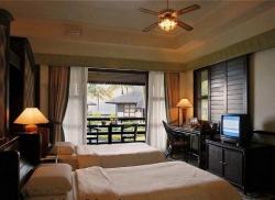 ���� ����� Holiday Inn Damai Lagoon 4*