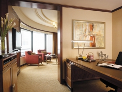 ���� ����� Shangri-La Hotel 5*
