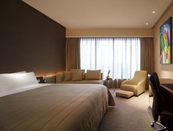 ���� ����� Traders Hotel 5*
