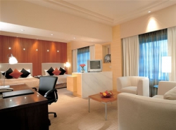 ���� ����� Parkroyal 5*