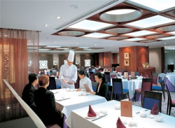 ���� ����� Parkroyal 5*