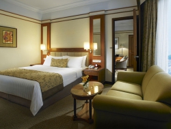 ���� ����� Traders Hotel 5*