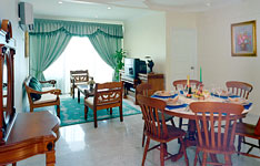 ���� ����� Century Bay Service Apartments 4*