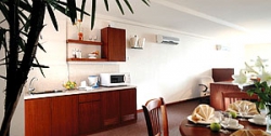 ���� ����� The Krystal Suites 3*