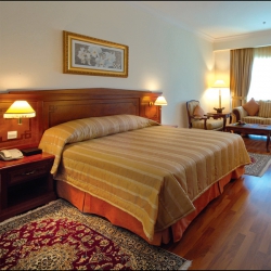   Dhow Palace Hotel Dubai 4*