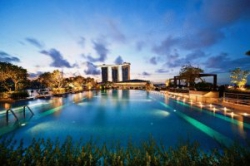 ���� ����� Fullerton Bay 5*