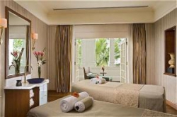 ���� ����� Raffles 5*