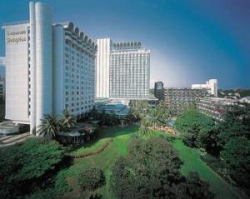 ���� ����� Shangri-La 5*