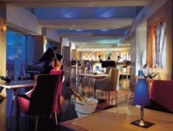 ���� ����� Shangri-La 5*