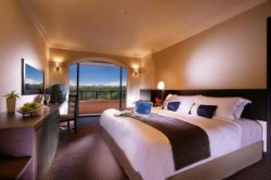 ���� ����� Orchard Parade 4*