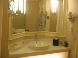 ���� ����� Swissotel Merchant Court 4*