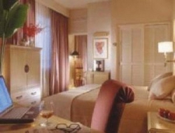 ���� ����� Swissotel Merchant Court 4*