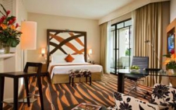 ���� ����� Swissotel Merchant Court 4*