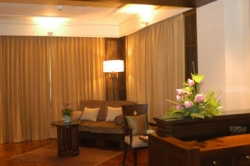 ���� ����� Krungsri River 4*